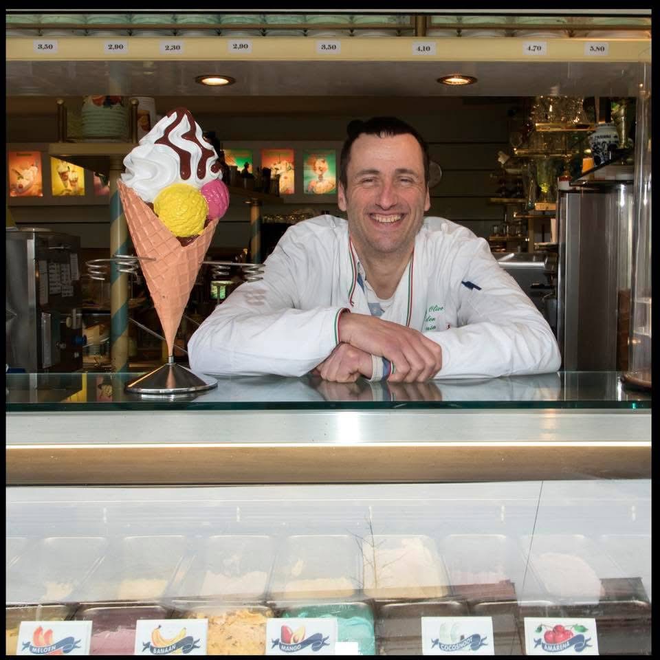 Italian ice cream parlor "Venezia" · Foto’s 14